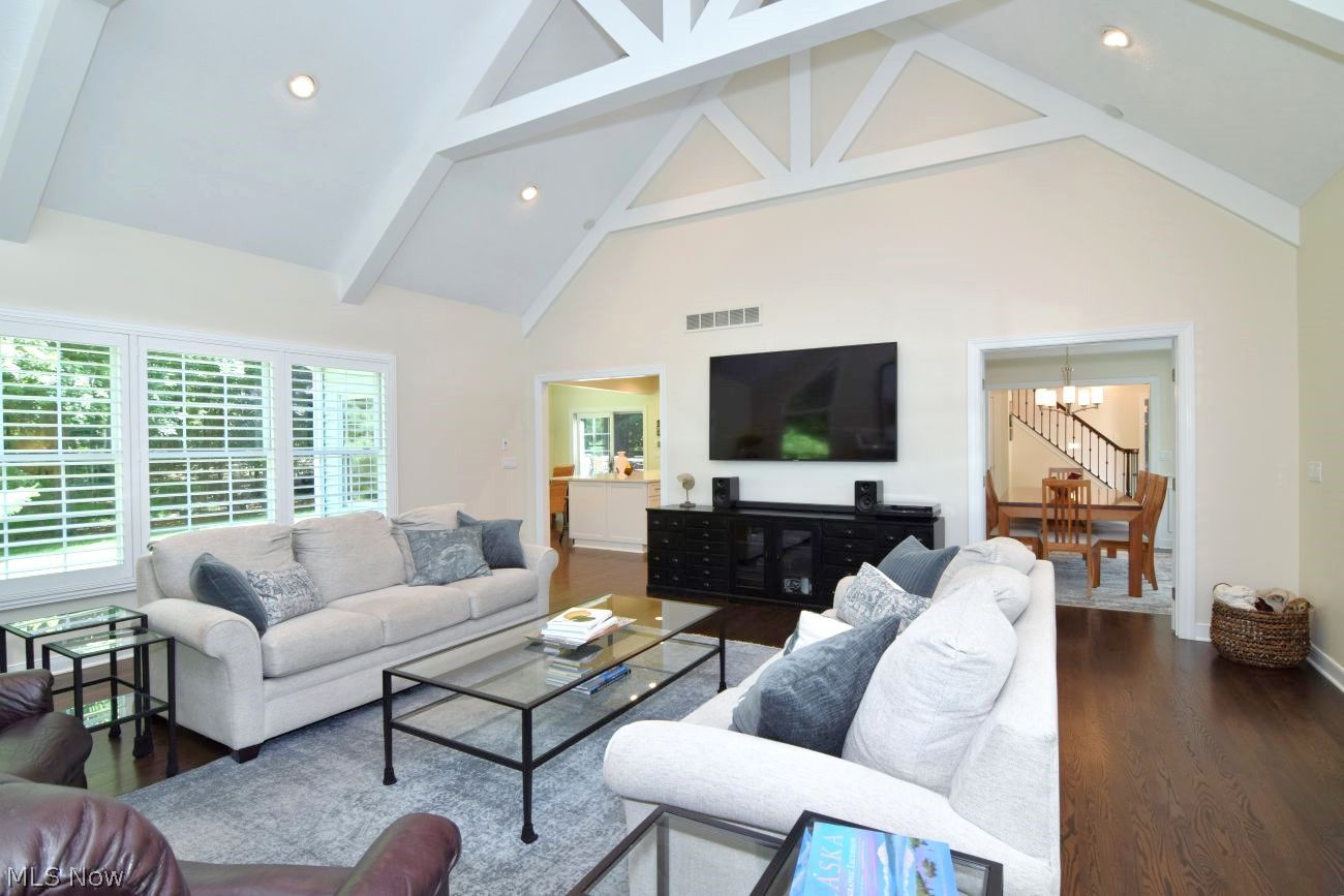 8630 Tamarack Trail Chagrin Falls OH 44023