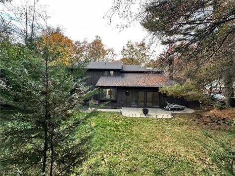 1651 Saunders Drive Wooster OH 44691