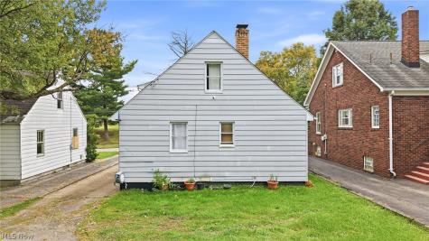 1946 Connecticut Avenue Youngstown OH 44509