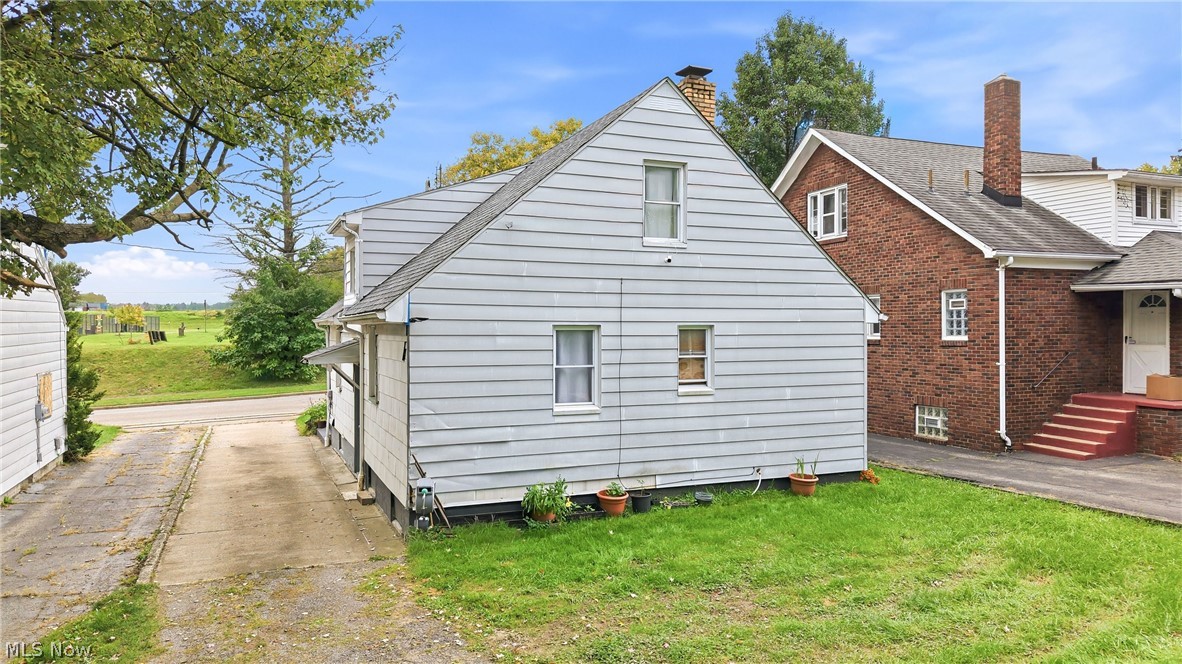 1946 Connecticut Avenue Youngstown OH 44509