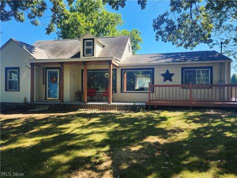 5261 Dailey Road New Franklin OH 44319