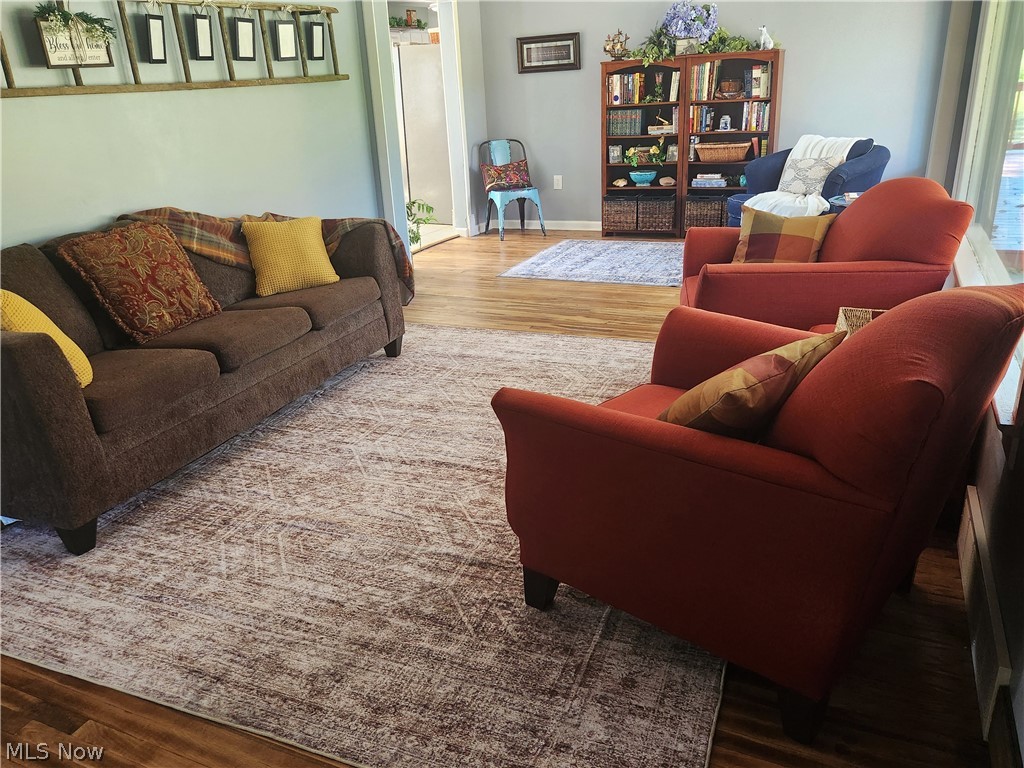 5261 Dailey Road New Franklin OH 44319
