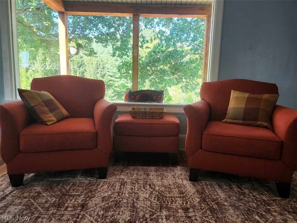 5261 Dailey Road New Franklin OH 44319