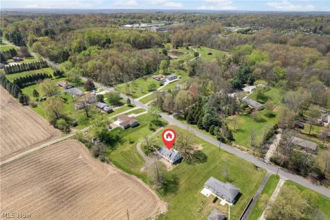 5261 Dailey Road New Franklin OH 44319