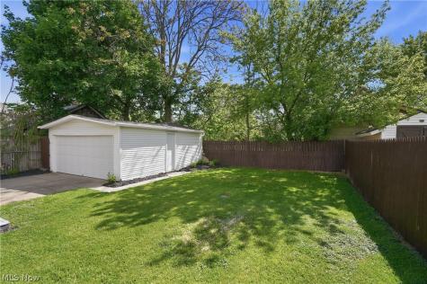 2189 20th Street SW Akron OH 44314
