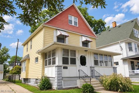 2070 W 100th Street Cleveland OH 44102
