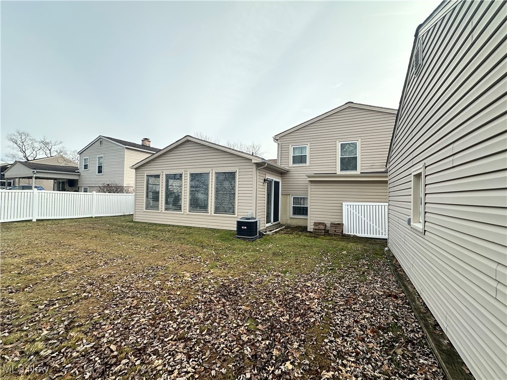 5664 Colgate Drive Youngstown OH 44515