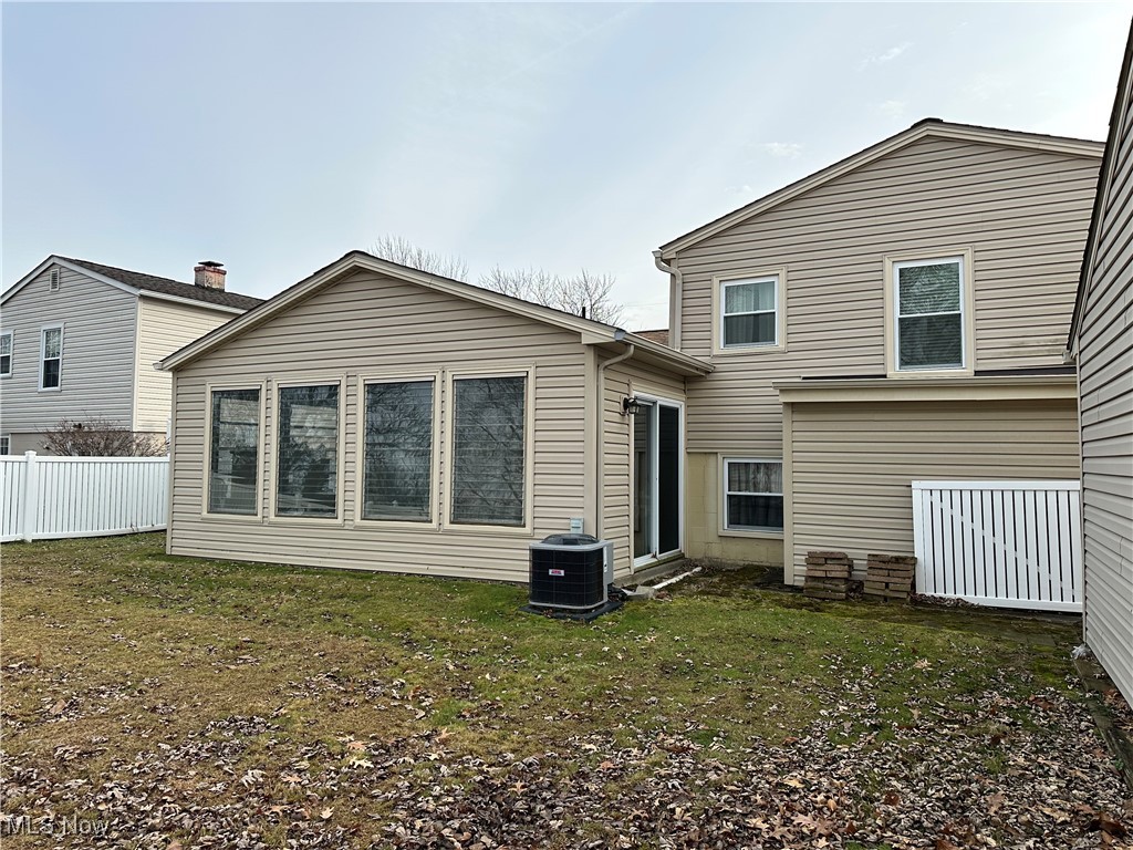 5664 Colgate Drive Youngstown OH 44515