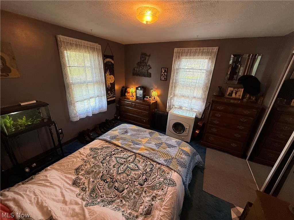 115 Grove Street Wintersville OH 43953