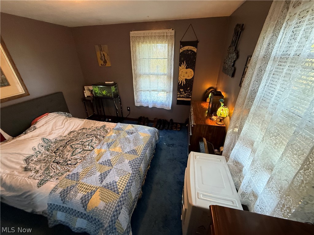 115 Grove Street Wintersville OH 43953