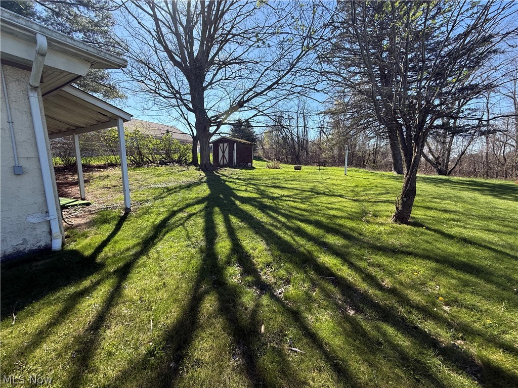 115 Grove Street Wintersville OH 43953