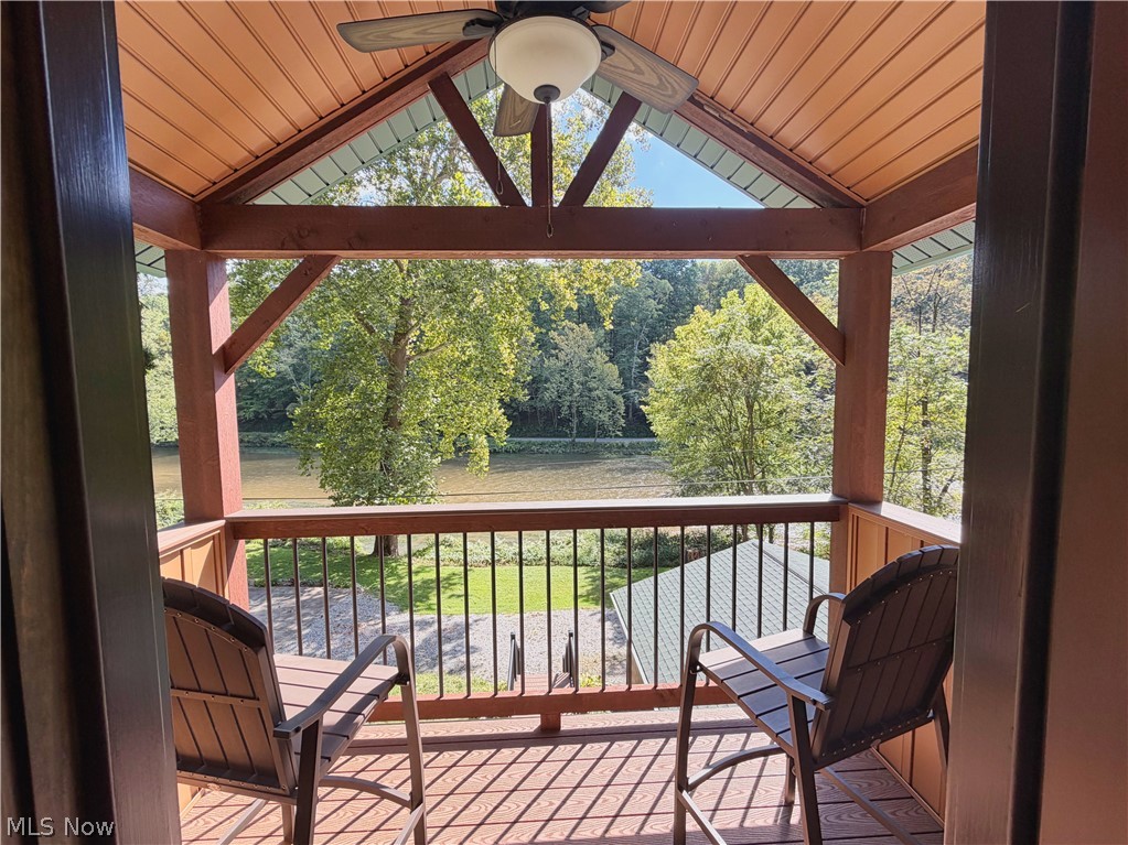 50986 Grimms Bridge Road East Liverpool OH 43920