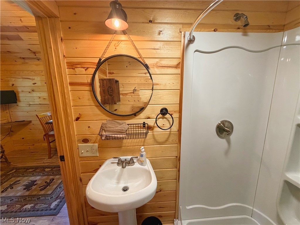 50986 Grimms Bridge Road East Liverpool OH 43920