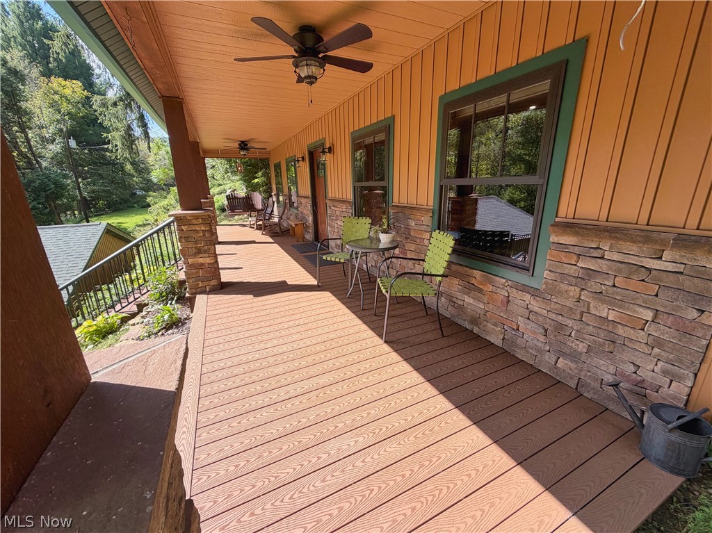 50986 Grimms Bridge Road East Liverpool OH 43920