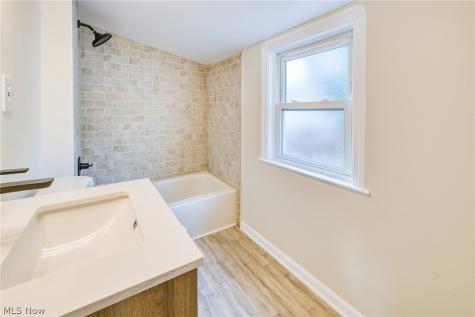 21901 Westport Avenue Euclid OH 44123