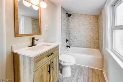 21901 Westport Avenue Euclid OH 44123