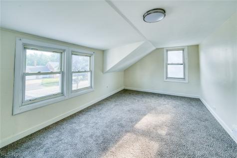 21901 Westport Avenue Euclid OH 44123