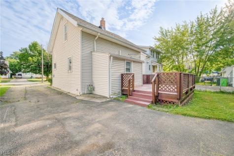 21901 Westport Avenue Euclid OH 44123