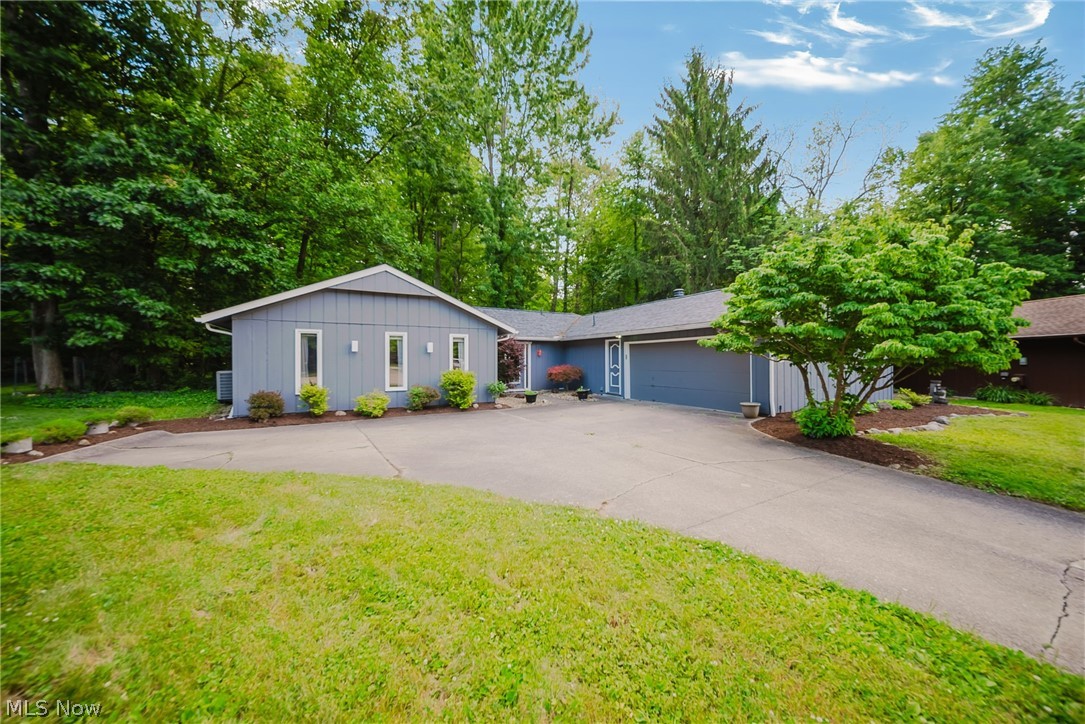 5950 Bayberry Circle North Ridgeville OH 44039