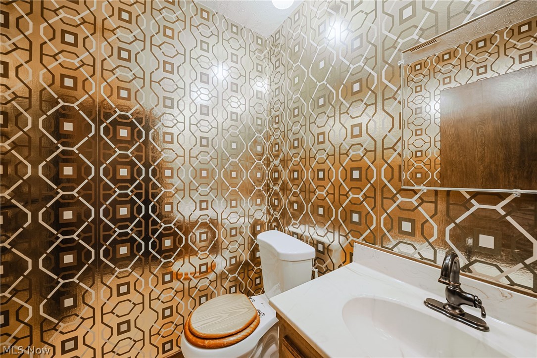 5950 Bayberry Circle North Ridgeville OH 44039