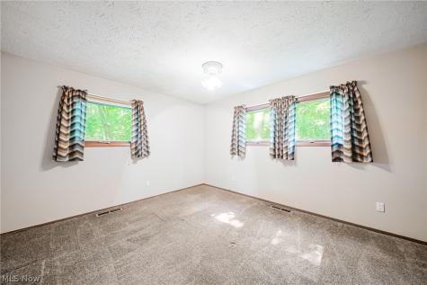 5950 Bayberry Circle North Ridgeville OH 44039