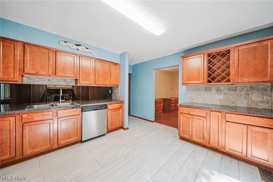 5950 Bayberry Circle North Ridgeville OH 44039
