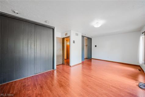 5950 Bayberry Circle North Ridgeville OH 44039