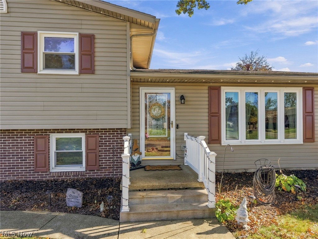 116 Karns Drive Dover OH 44622
