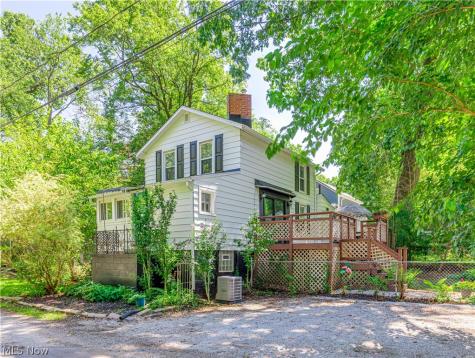 260 E Pace Avenue Akron OH 44319