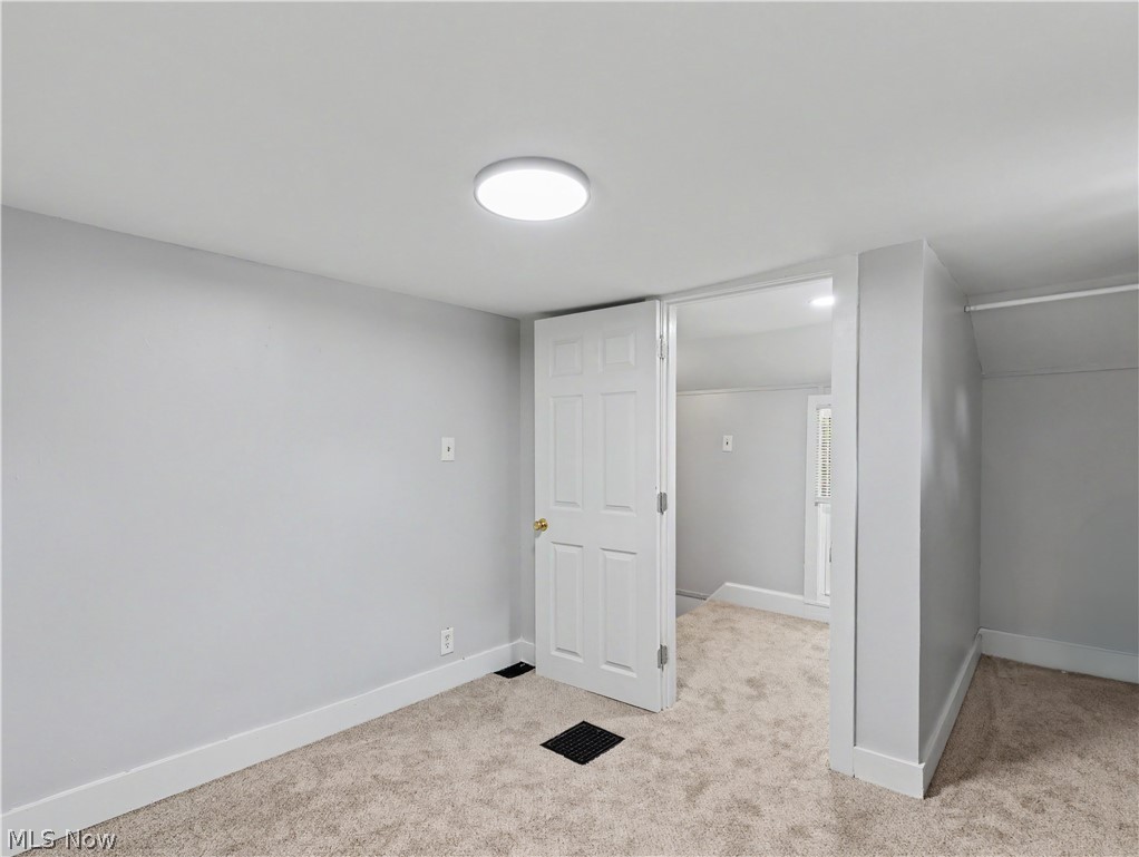 260 E Pace Avenue Akron OH 44319