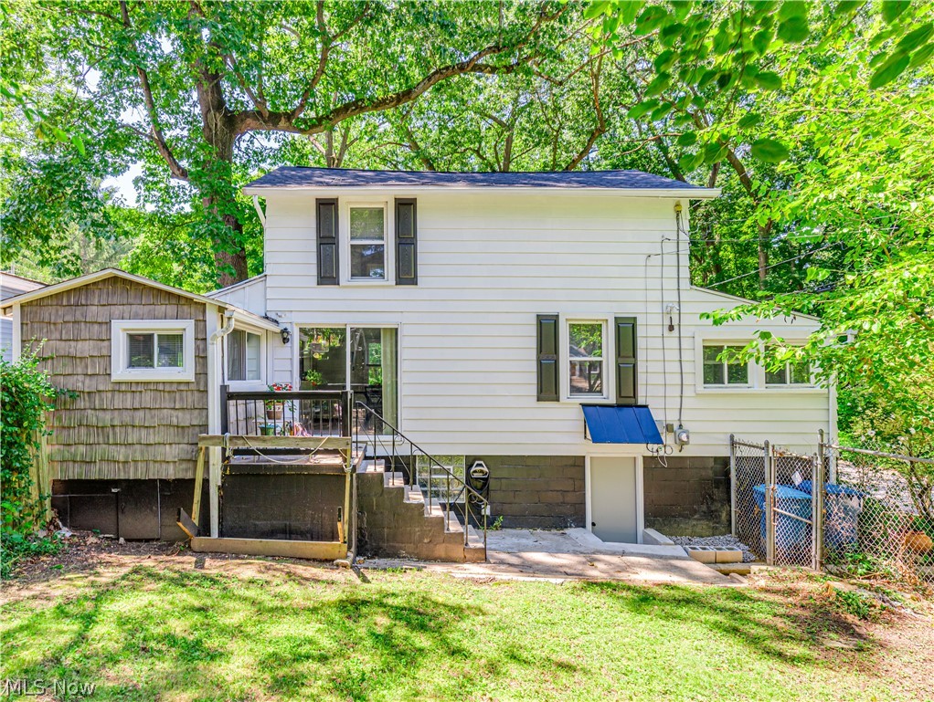 260 E Pace Avenue Akron OH 44319
