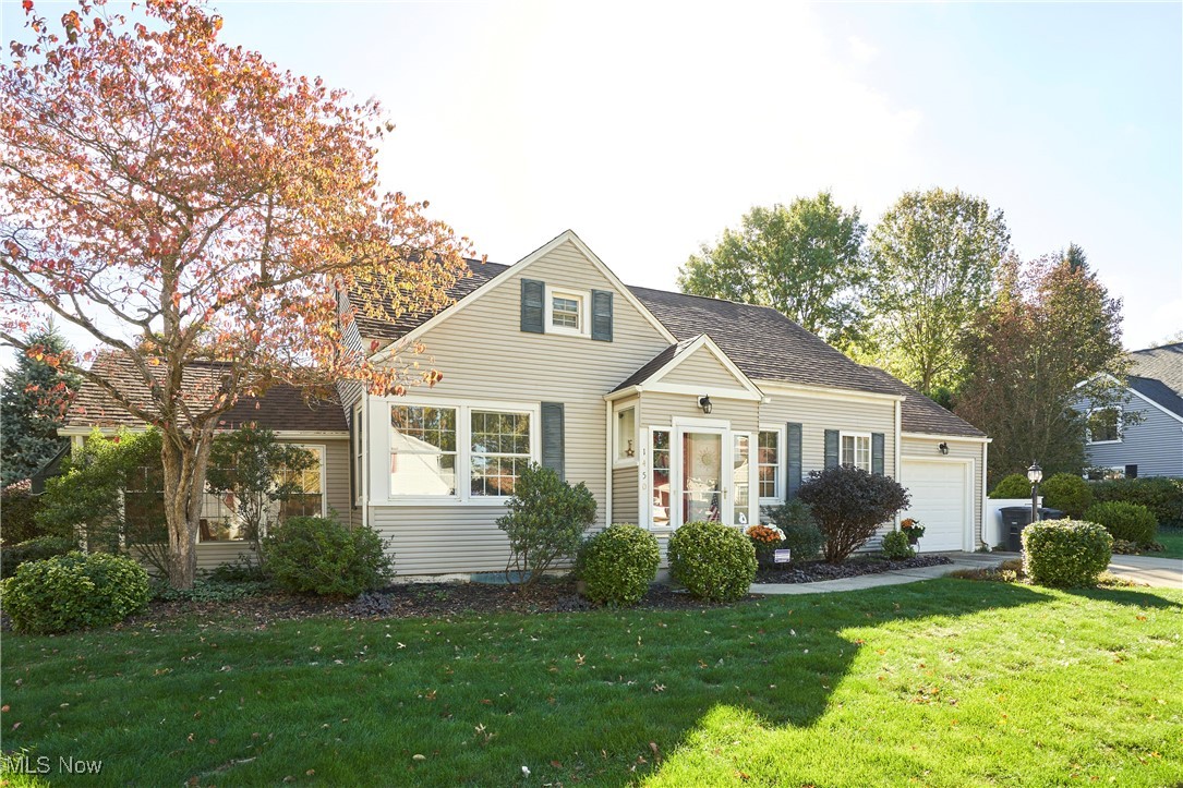 1450 Edgemoor Avenue Akron OH 44313