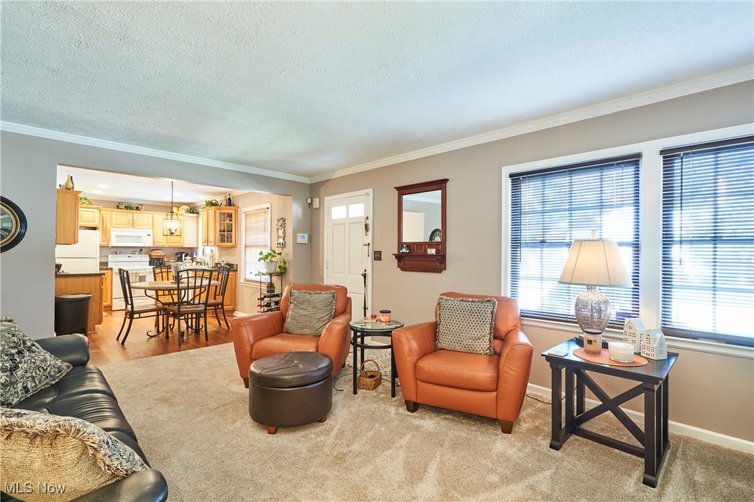 1450 Edgemoor Avenue Akron OH 44313