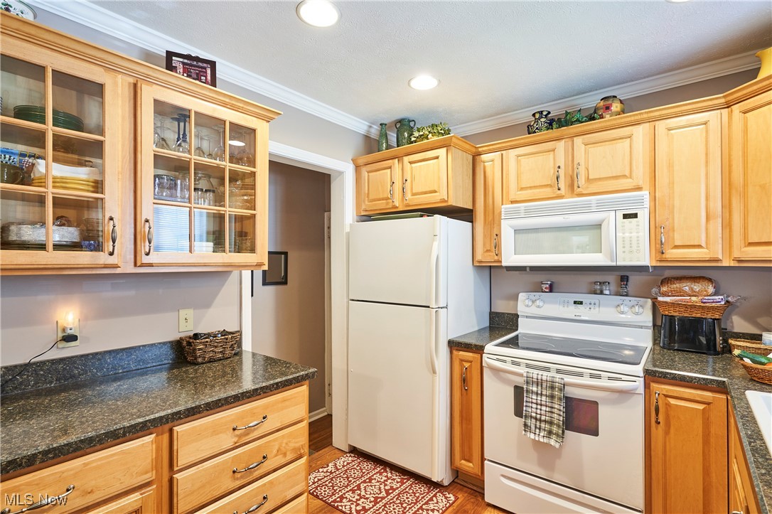 1450 Edgemoor Avenue Akron OH 44313