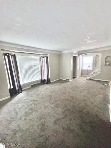 17015 Glendale Avenue Cleveland OH 44128
