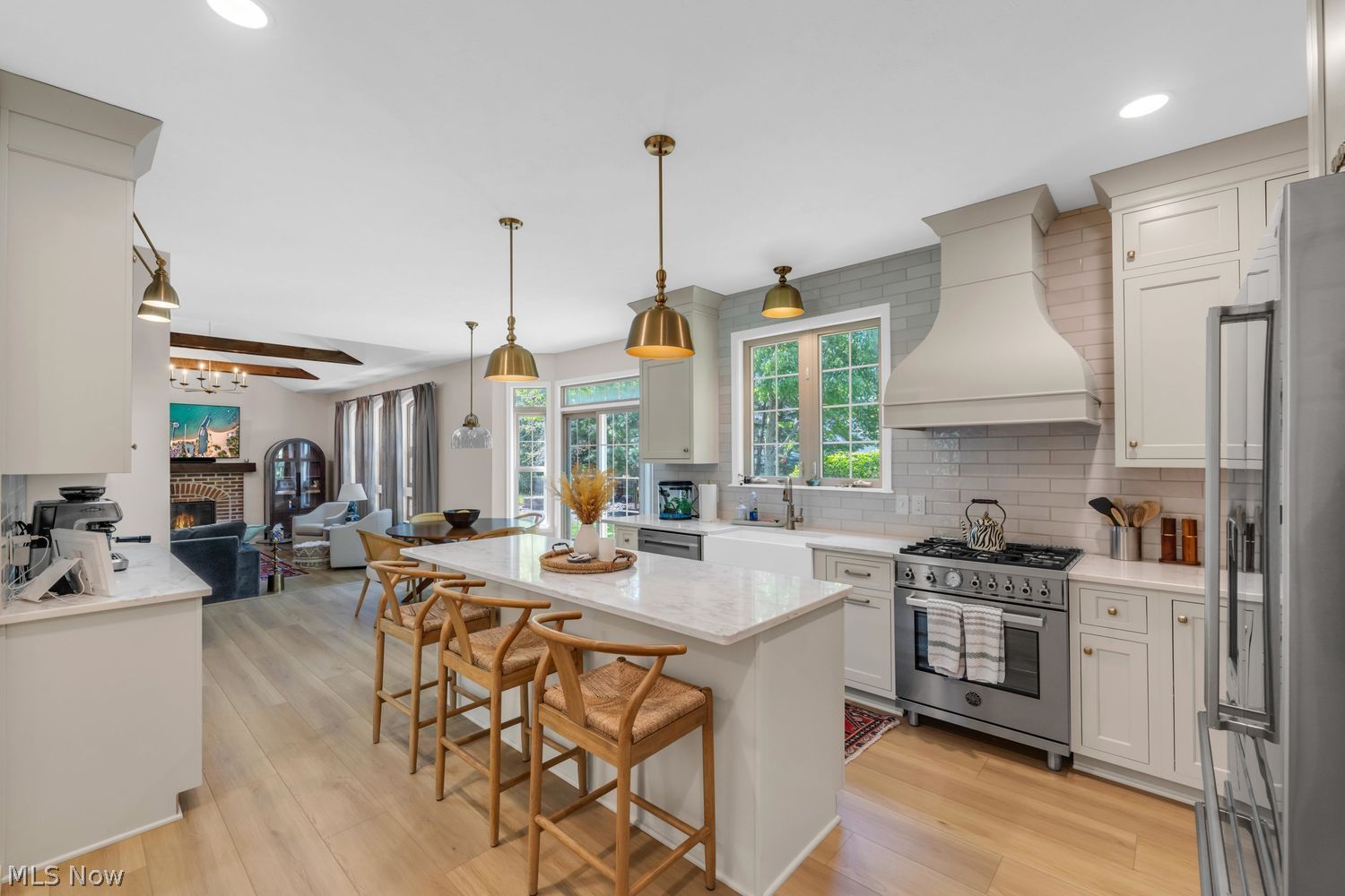 32221 Woodfield Drive Avon Lake OH 44012