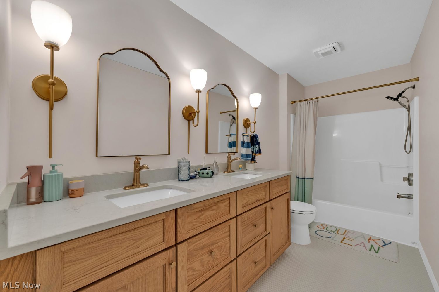 32221 Woodfield Drive Avon Lake OH 44012