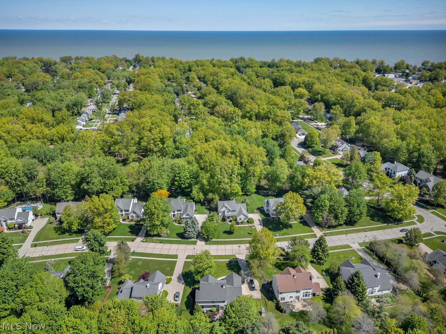 32221 Woodfield Drive Avon Lake OH 44012