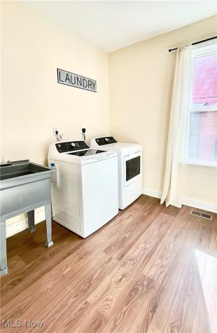 1911 Corning Avenue Cleveland OH 44109