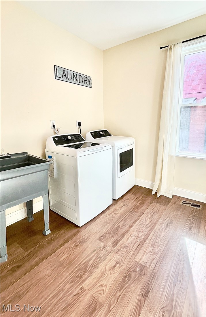 1911 Corning Avenue Cleveland OH 44109