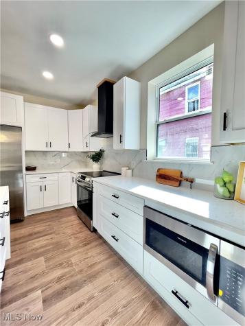 1911 Corning Avenue Cleveland OH 44109