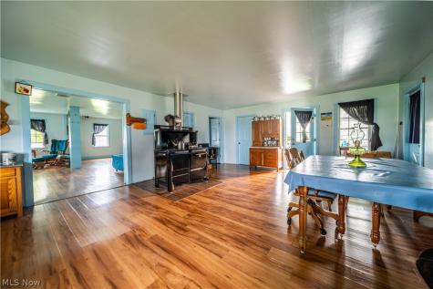 5070 State Route 167 W Pierpont OH 44082