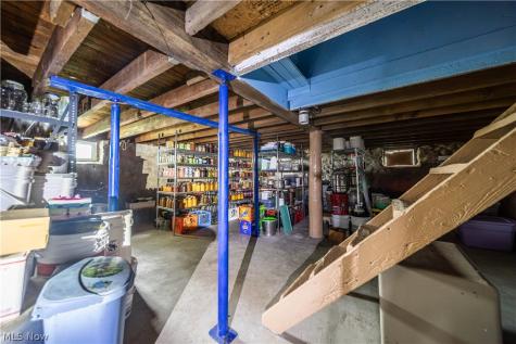 5070 State Route 167 W Pierpont OH 44082