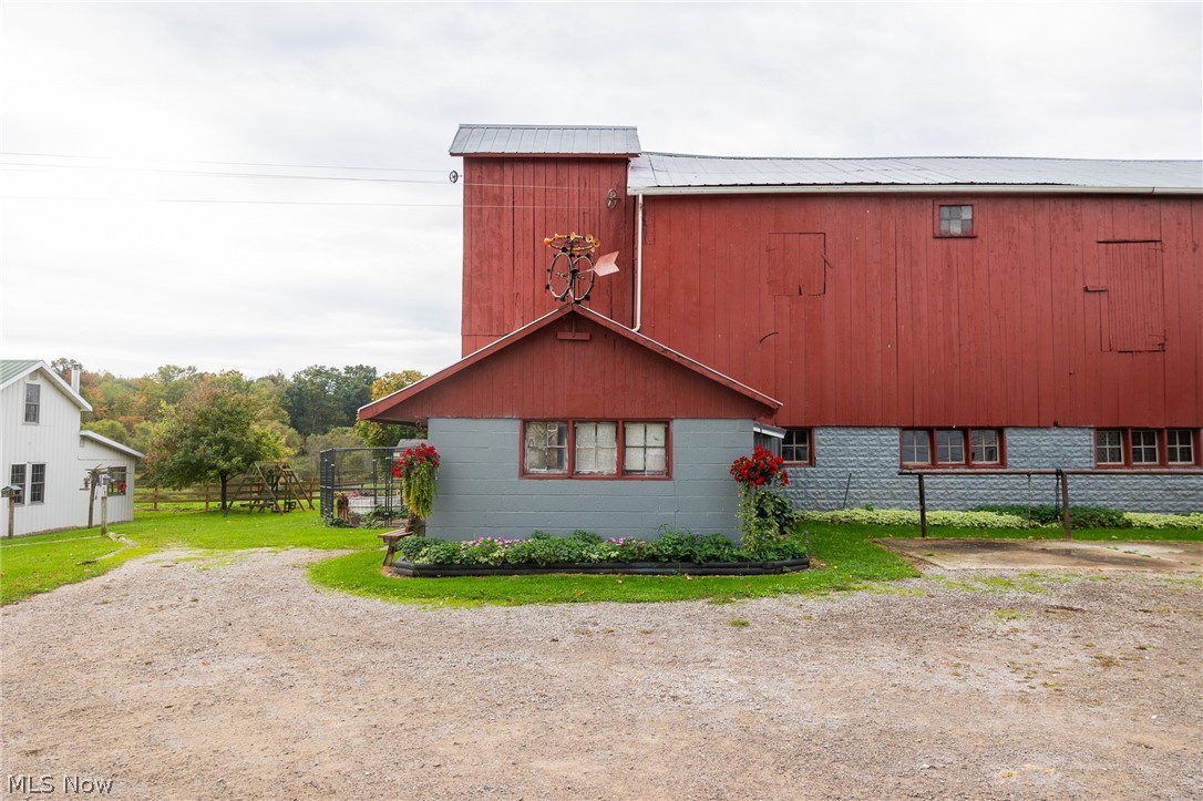 5070 State Route 167 W Pierpont OH 44082