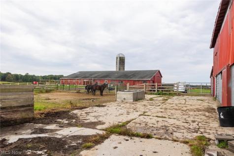 5070 State Route 167 W Pierpont OH 44082