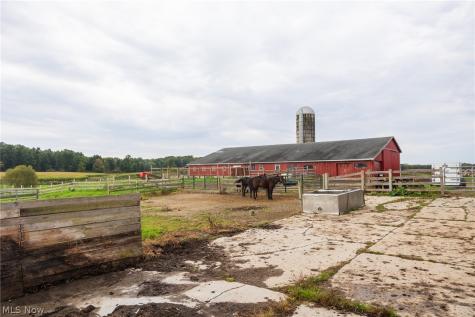 5070 State Route 167 W Pierpont OH 44082