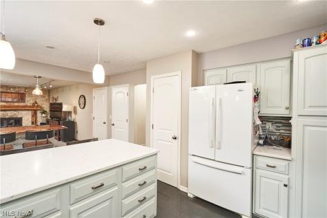 1756 Deepwood Drive Akron OH 44313