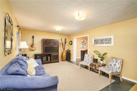 1756 Deepwood Drive Akron OH 44313