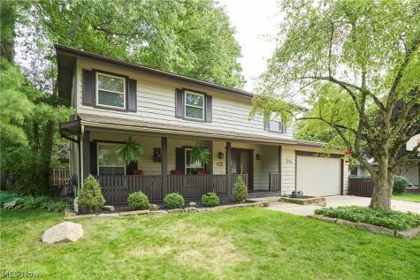 1756 Deepwood Drive Akron OH 44313