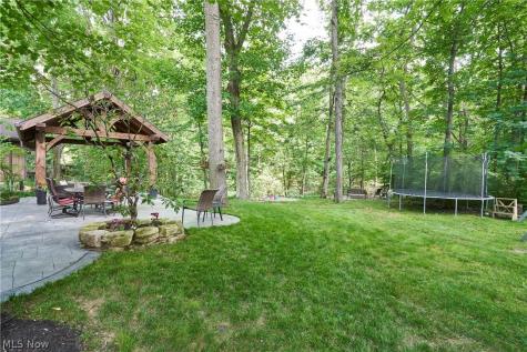 1756 Deepwood Drive Akron OH 44313